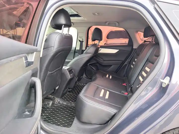 2018 1.5TI Automatic LHD Sedan | Buy Second Hand Cars Export from China 11