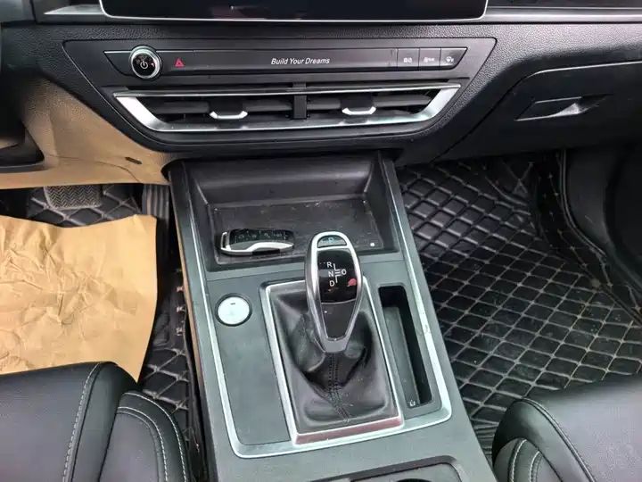 2018 1.5TI Automatic LHD Sedan | Buy Second Hand Cars Export from China 15