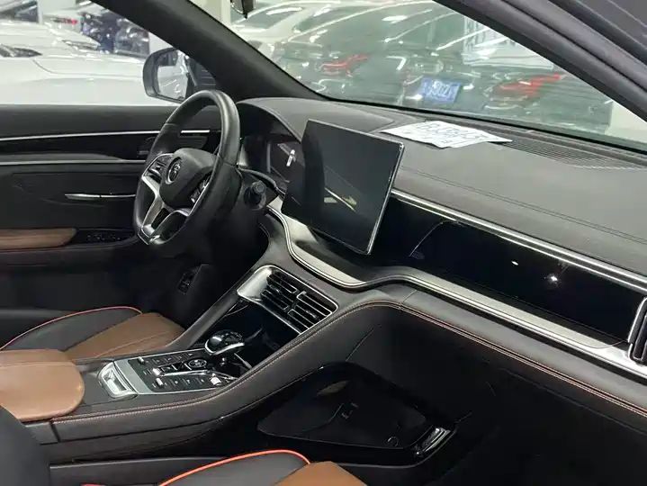 1.5T Automatic Luxury Left Hand Drive Used SUV Export China 6