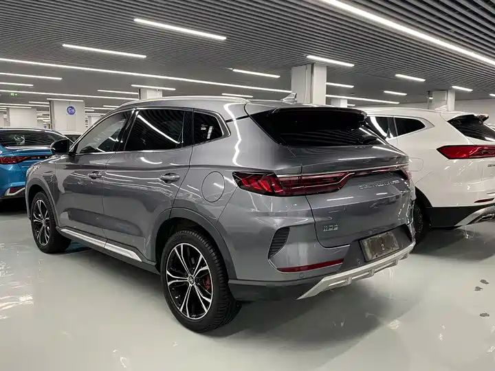 1.5T Automatic Luxury Left Hand Drive Used SUV Export China 15