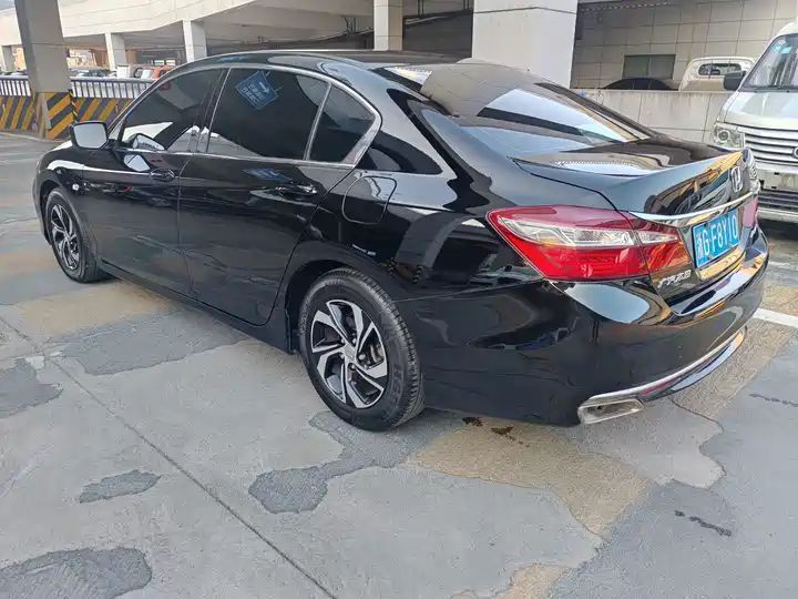 2.0L Comfort LHD Used Sedan Export From China | China Auto Export Network 6
