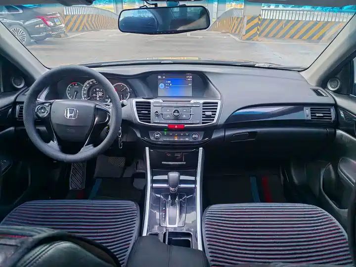 2.0L Comfort LHD Used Sedan Export From China | China Auto Export Network 8