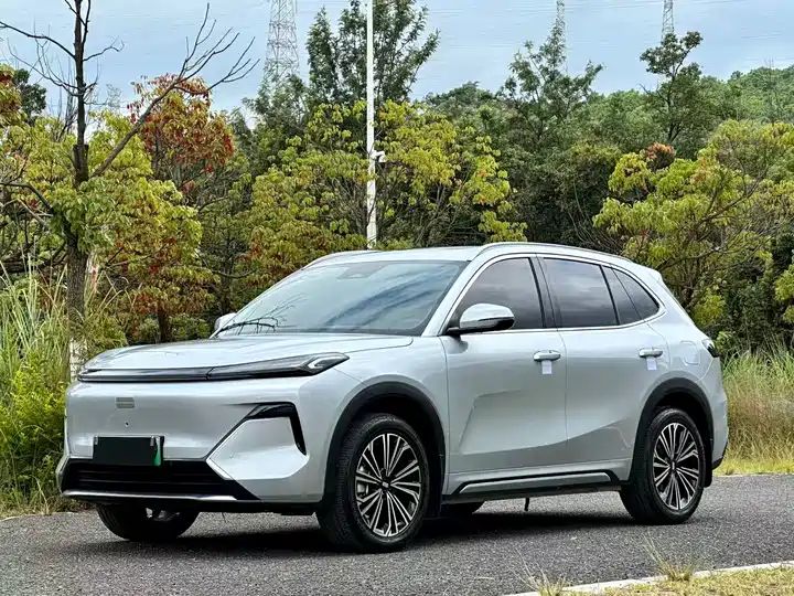 120km Pilot Edition LHD EV, Chinese Second Hand Cars Export to Nigeria, Ghana, Algeria - Image 1