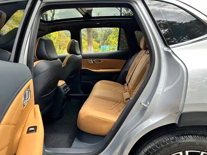 120km Pilot Edition LHD EV, Chinese Second Hand Cars Export to Nigeria, Ghana, Algeria 8