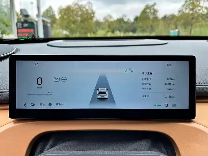 120km Pilot Edition LHD EV, Chinese Second Hand Cars Export to Nigeria, Ghana, Algeria 11