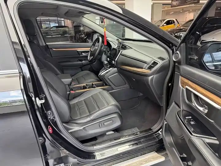40TURBO Two-Wheel Drive Left Hand Drive Euro 6 Used SUV Wholesale Export From China to West Africa 19