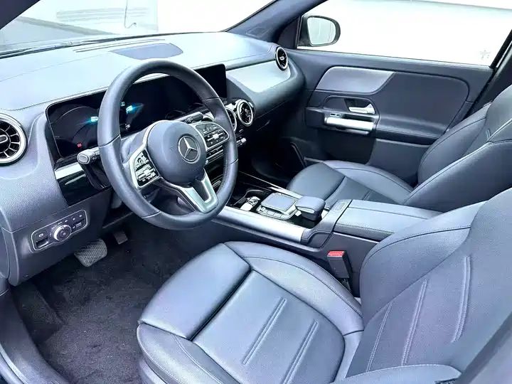 LHD Compact SUV | China Second Hand Car Export to Ghana, Nigeria, Algeria 4