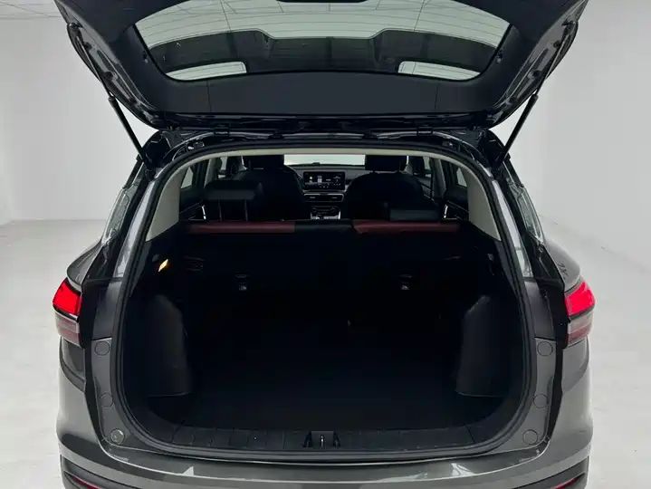 Bin Yue 1.4T DCT Diamond LHD SUV | China Second Hand Car Export to Africa 14