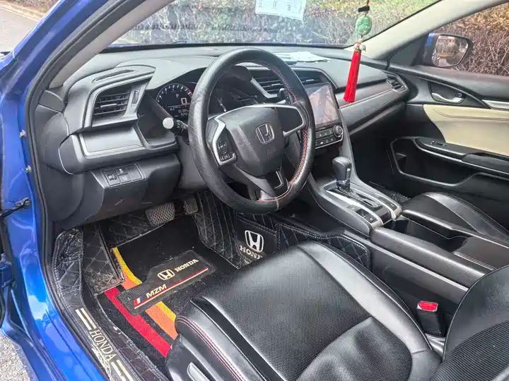 180TURBO CVT Comfort LHD Automatic Chinese Second Hand Car For Export 8