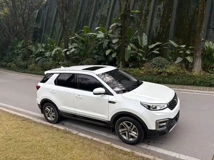 Automatic National V Emission LHD Used Chinese Car For Export 8