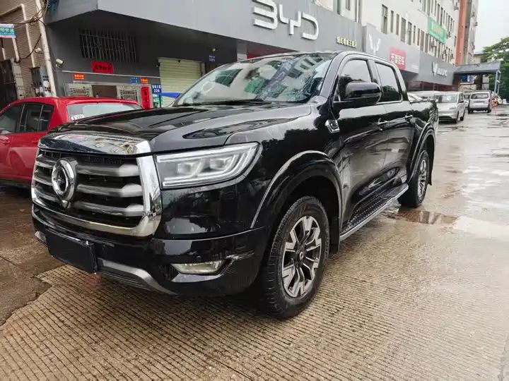 Passenger Global Edition 2.0T Diesel 2WD Comfort Standard Bed GW4D20M Used Pickup for Export 2