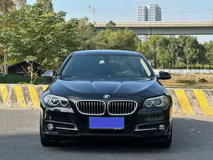 Luxury LHD Automatic Used Car Export 2