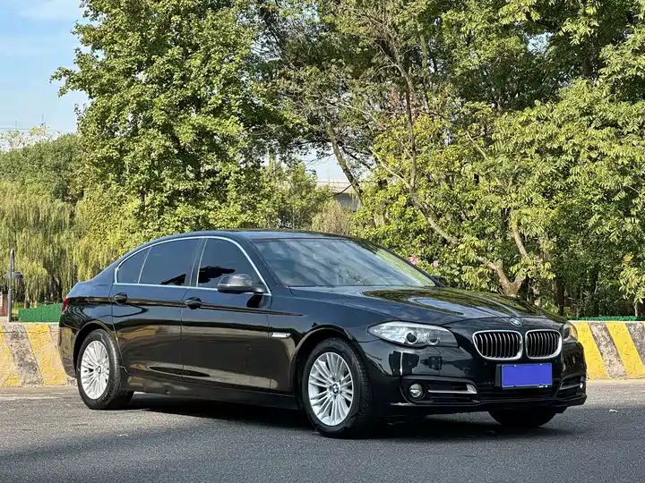Luxury LHD Automatic Used Car Export 3