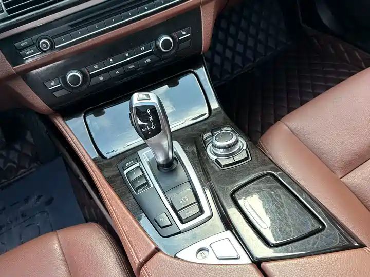Luxury LHD Automatic Used Car Export 18
